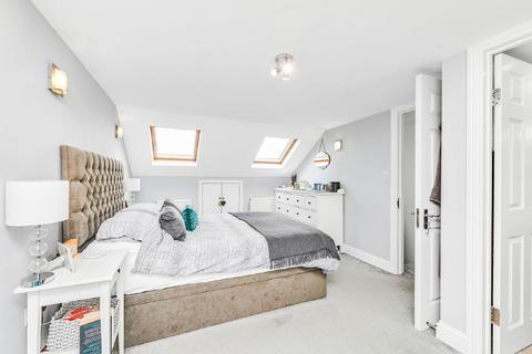 60 Carlton Park Avenue, London, SW20 8BL