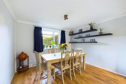 4 bedroom semi-detached house for sale, Elizabeth Road, Marlow SL7