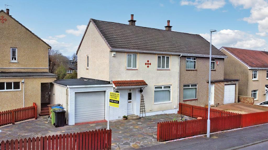 Weir Avenue, Barrhead G78 3 bed semidetached villa £170,000