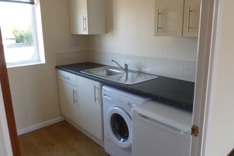2 bedroom flat to rent, Manor Way, Chipping Sodbury, Bristol, Gloucestershire, BS37