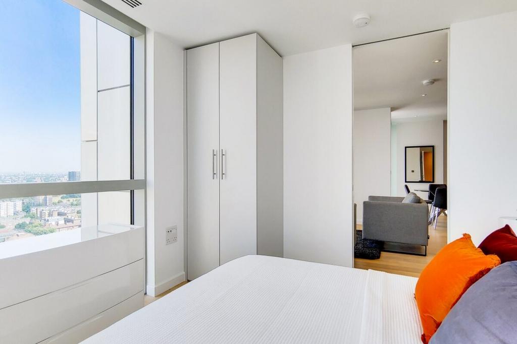 12 Bedroom 5
