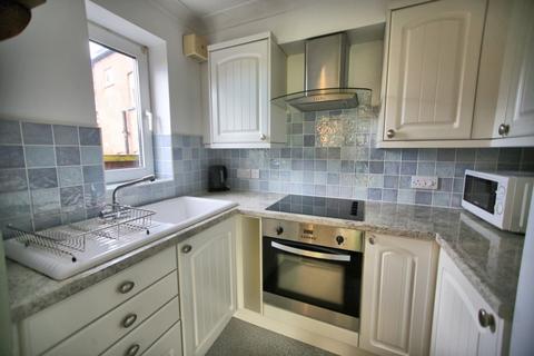 1 bedroom flat for sale - Park Lane Poynton SK12 1RL