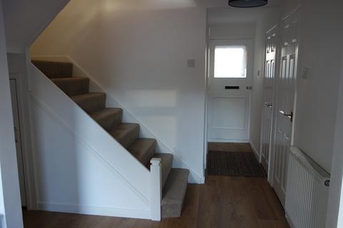 6 bedroom house to rent, Howard Road, Surbiton, KT5 8SA