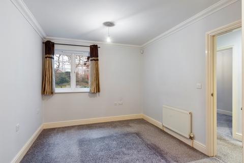 2 bedroom flat to rent, Reading Road, Chineham, Basingstoke, RG24