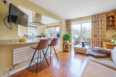 undefined, Hazel Avenue,  Farnborough , GU14
