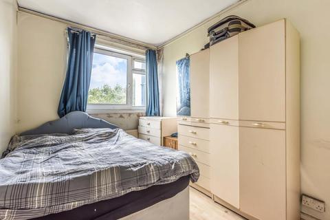 4 bedroom flat for sale, Gateway, Walworth