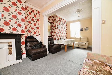 2 bedroom end of terrace house for sale - Holland Street, Hull, Yorkshire, HU9