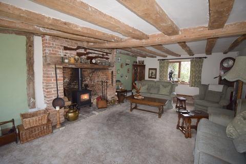 4 bedroom cottage for sale, Kirby Cross, Frinton-on-Sea CO13