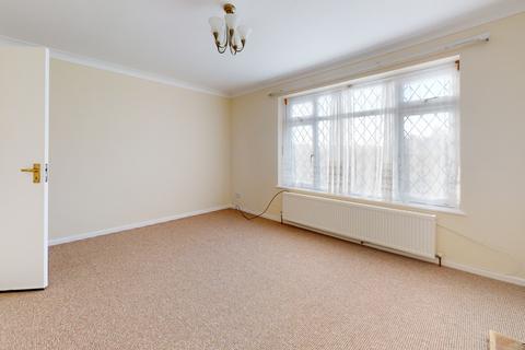 31 Fifth Avenue, Frinton-on-sea, CO13 9LG