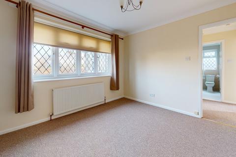 31 Fifth Avenue, Frinton-on-sea, CO13 9LG