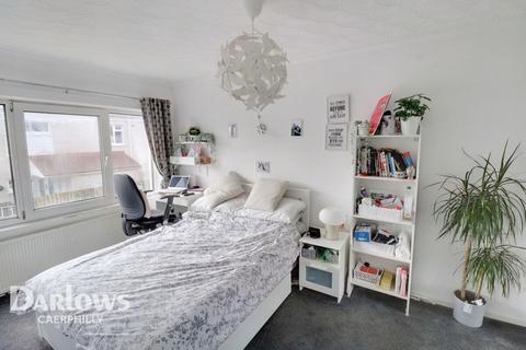 4 Attlee Court, Caerphilly, CF83 1QT