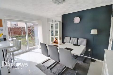 4 Attlee Court, Caerphilly, CF83 1QT