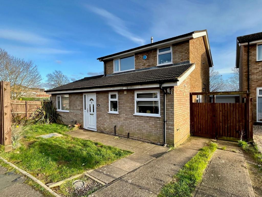 Coneywell Court, Standens Barn, Northampton NN3 9DP 4 bed detached