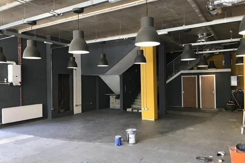 Office to rent - Office To Lease In Retail Unit, Nottingham City Centre, NG1 1LY, Nottingham, NG1 1LY