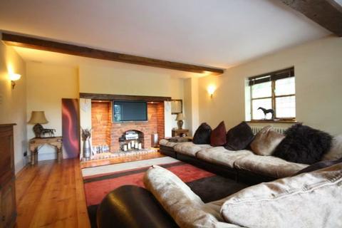 undefined, Timsway, Staines-upon-Thames, Surrey, TW18 3JY