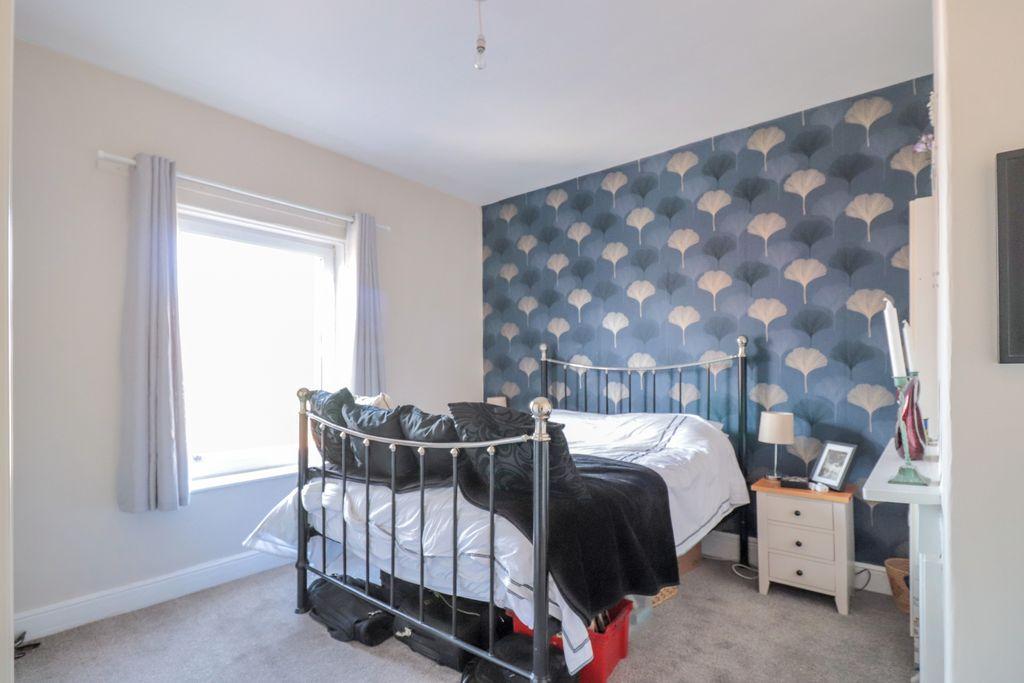 Bedroom 1 (Double)