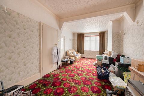 16 Lister Road, London, E11 3DS