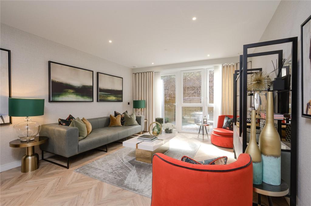 Wheatfield Way, Kingston upon Thames... 2 bed apartment £2,800 pcm (£