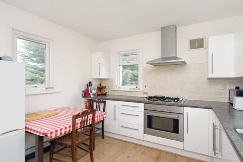 14a Elderberry Road, London, W5 4AN