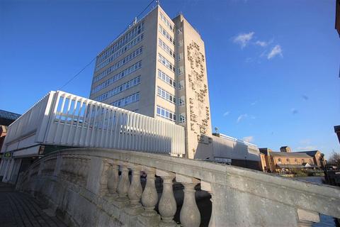 1 bedroom apartment to rent, Canside, Meadow Walk, Chelmsford