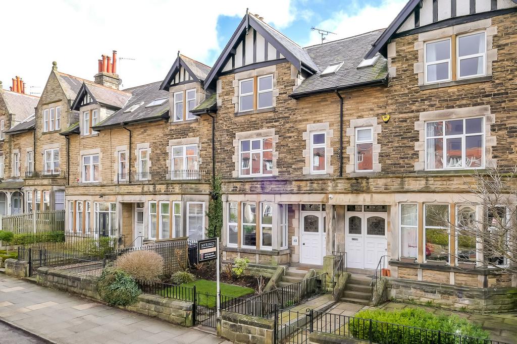 Dragon Parade, Harrogate, HG1 5 bed terraced house £2,350 pcm (£542 pw)