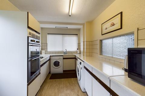 1 Essington Close, Alrewas, Burton-on-trent, DE13 7AL