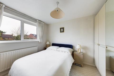 1 Essington Close, Alrewas, Burton-on-trent, DE13 7AL