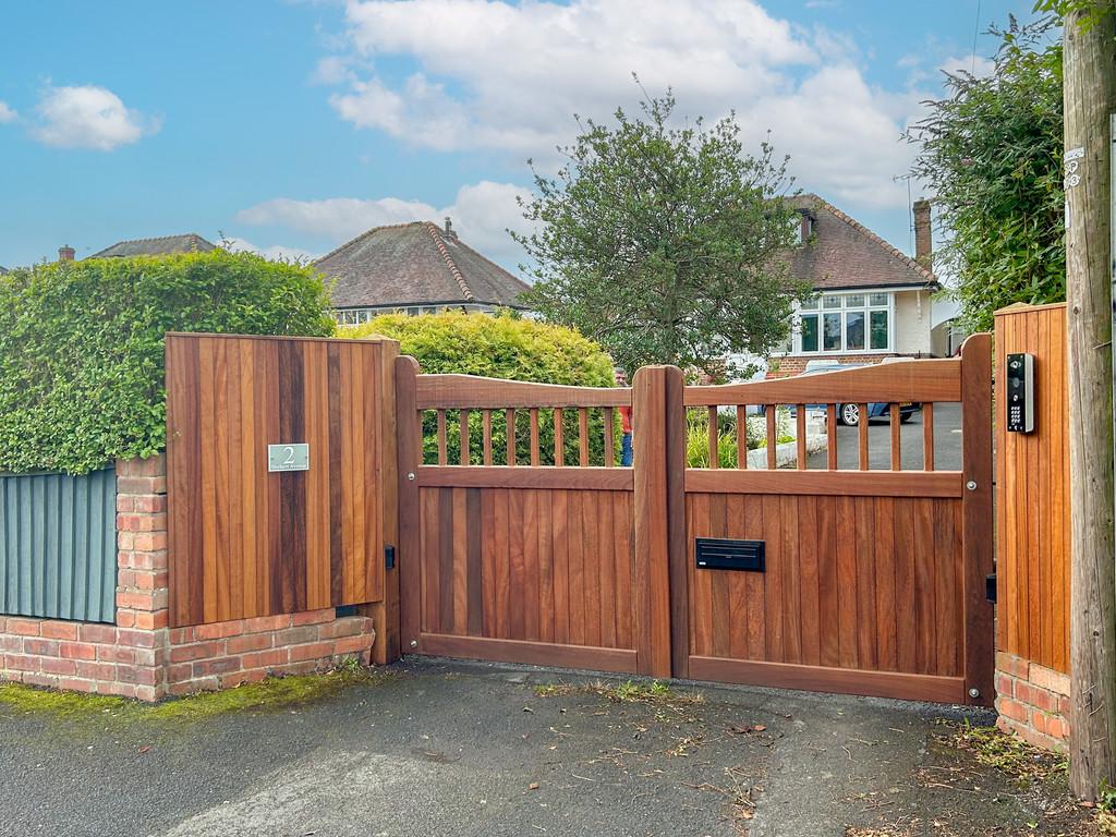 Entrance gates