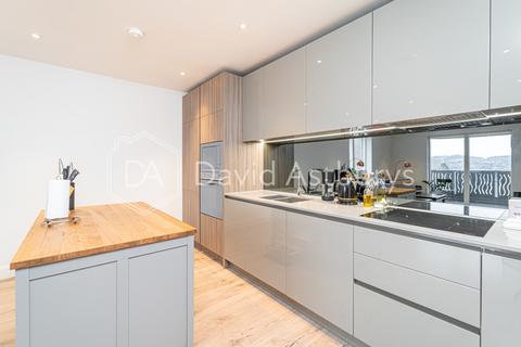 2 bedroom apartment to rent, High Street, Hornsey, London