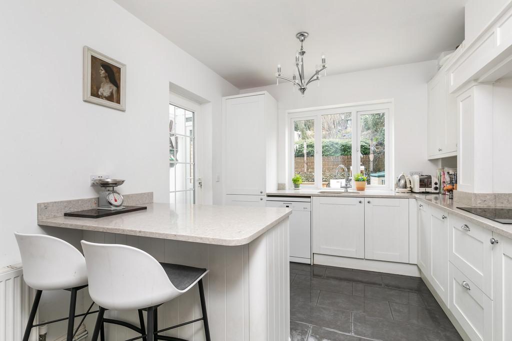 Greenhill Road, Winchester, SO22 2 bed terraced house for sale £600,000