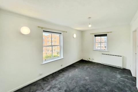 1 bedroom flat to rent, Calder House, Navigation Walk, Leeds, LS10