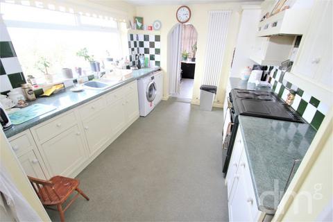 4 bedroom detached bungalow for sale, Woodview Road, Layer Marney