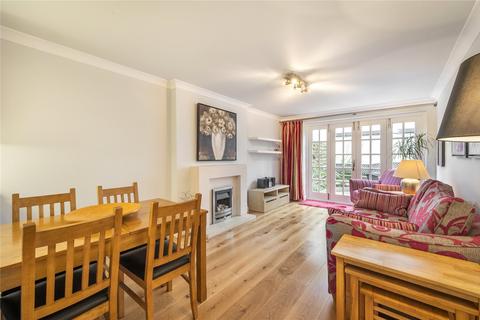 2 bedroom flat for sale, Albany Mews, Islington, London