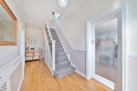 25 Downlands Road, Purley, CR8 4JG