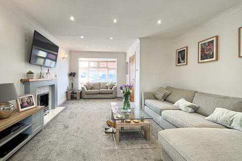 5 Forest Way, Walsall, WS6 6HU