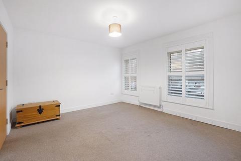 2 bedroom apartment for sale - High Street, Rochester