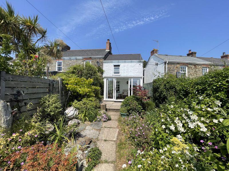 Rear Suntrap...