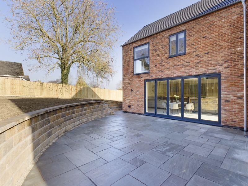 Rear Patio &amp; Bi...