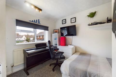 48 Fortin Close, South Ockendon, RM15 5NH