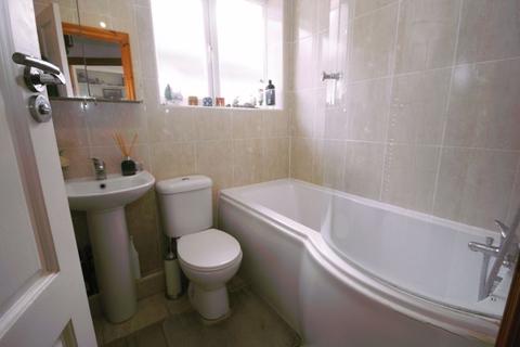 115 Eastcote Lane, Northolt, UB5 5RJ