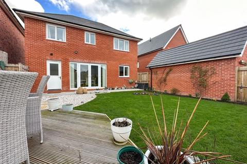 4 bedroom detached house for sale, Whitebeam Close, Congleton