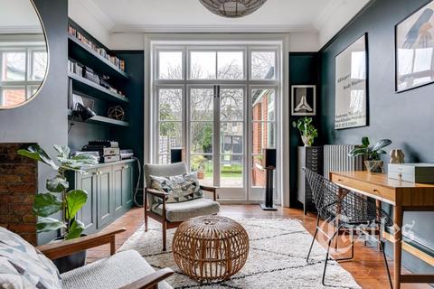 55 Belsize Avenue, London, N13 4TL