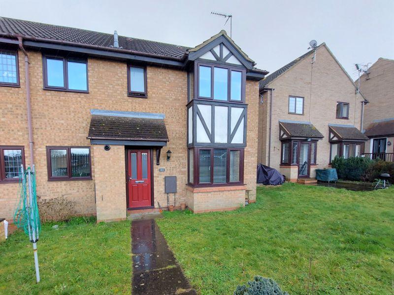 Millwright Way, Flitwick 2 bed terraced house £895 pcm (£207 pw)