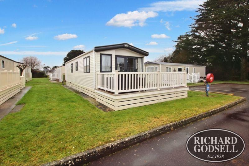HOBURNE PARK HIGHCLIFFE CHRISTCHURCH 2 bed static caravan for sale £
