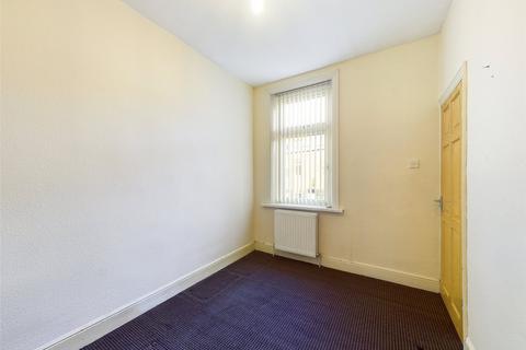 3 bedroom terraced house for sale - Chislehurst Place, Bradford, West Yorkshire, BD5