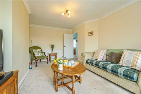 20 Ambledale, Sarisbury Green, Southampton, SO31 7BR