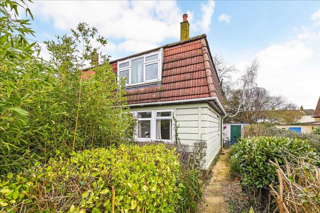 Hunts Pond Road, Park Gate 3 bed semidetached house for sale £250,000