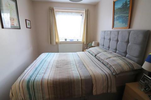 2 bedroom flat for sale, Luton LU3