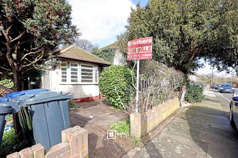 28 Brentvale Avenue, Southall, UB1 3ER