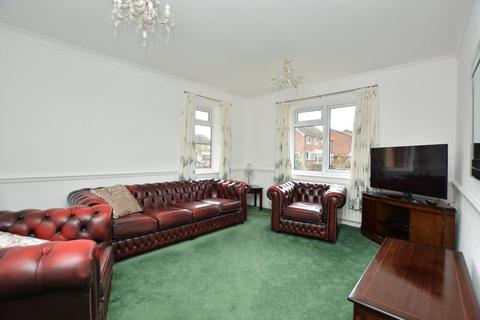 2 bedroom apartment for sale - 10 Gresley House, Sussex Avenue, Horsforth, Leeds, West Yorkshire